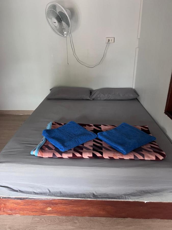 Pyramid Bungalow 호텔 Ban Laem Sai 외부 사진